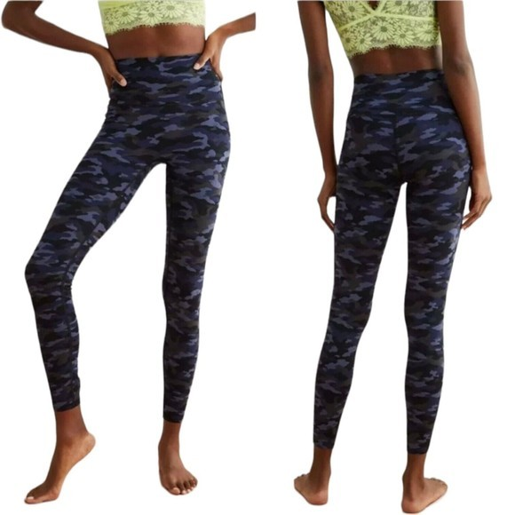 Aerie Womens Blue‎ Gray Camo Print High Waisted Athletic Leggings Medium - Picture 1 of 9